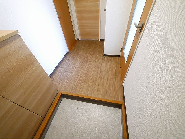 アスティオン飛鳥の玄関|きれいな玄関です