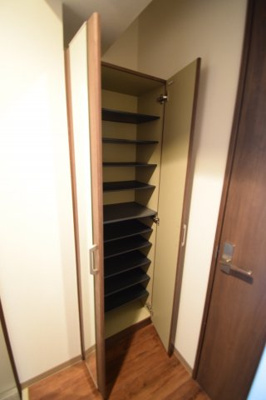 【収納】 | リヴェール久保町Ⅱ | シューズＢＯＸ