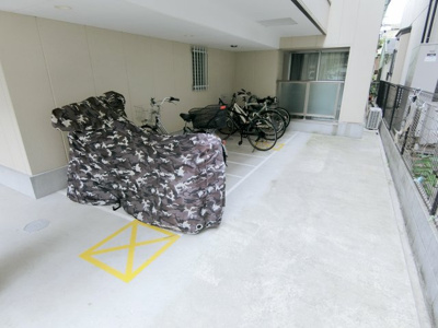 【駐車場】 | リヴェール久保町Ⅱ | 駐輪場