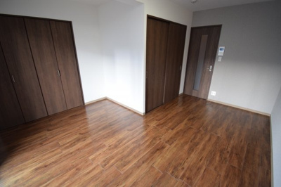 【洋室】 | リヴェール久保町Ⅱ