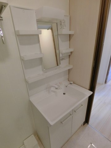 スワロウテイルの独立洗面台