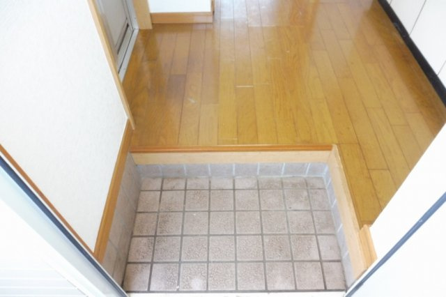 プラムハウス上津の玄関