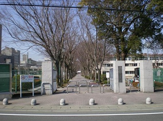 リトルハイツの周辺