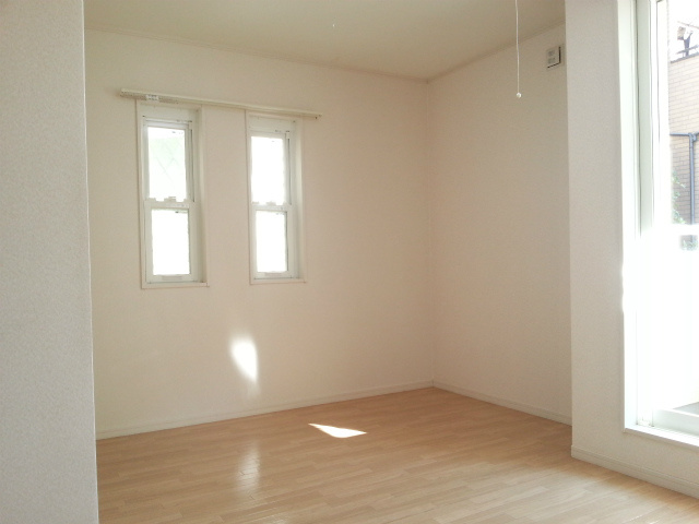 ドムスソラリスの洋室|広い間取りはお勧めですよ