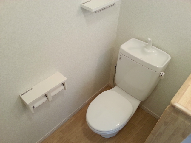 ドムスソラリスのトイレ|ウォシュレットになります