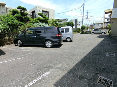 【駐車場】 | グリーンハイツ