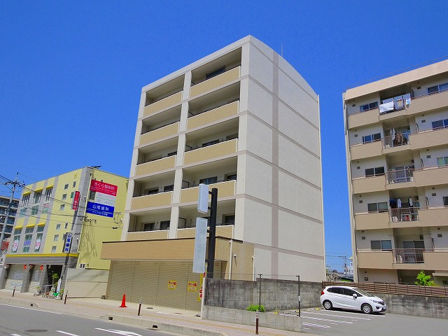 カーサヤマグチの外観|落ち着いた雰囲気の外観です
