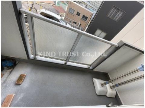 エスポワールマエダのバルコニー|バルコニーからの眺めを楽しみながら食事をしませんか