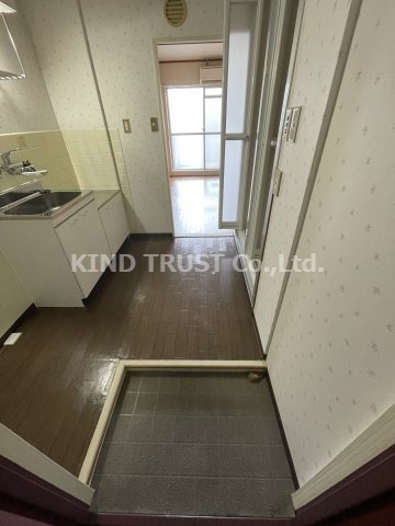 エスポワールマエダの玄関|落ち着いた玄関です