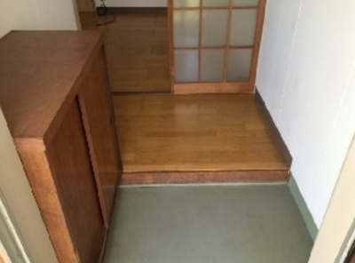 【玄関】 | コーポナカシマ