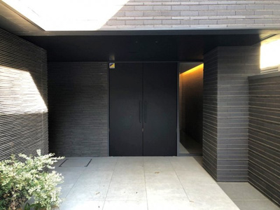 【エントランス】 | オープンブルーム川口