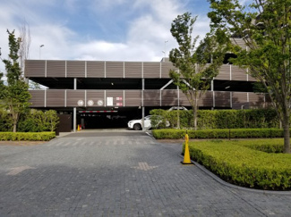 【駐車場】 | 自走式駐車場です。