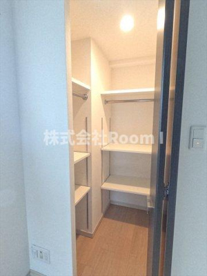 【収納】 | ISM谷町六丁目（旧プライムアーバン安堂寺 | 便利な収納スペースです