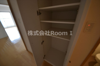 【収納】 | エル・セレーノ上本町レジデンス | ちょっとした収納スペースも充実しています