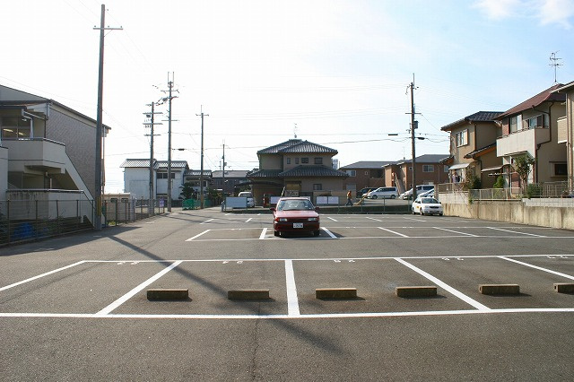 サニーコート岸田駐車場の展望