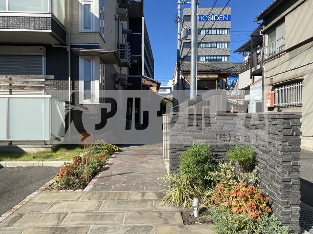 ボンクロシェットのエントランス