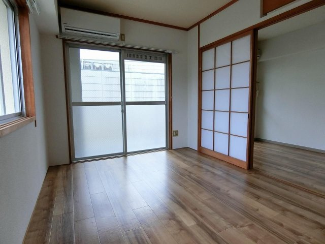 グレースマンション櫛原の居間・リビング