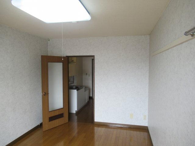 ビートルハウスの洋室