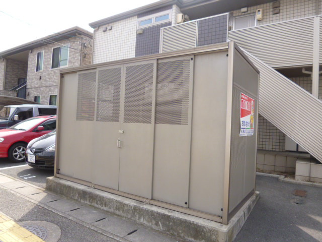 ゴールドパークＡのその他共用部分|敷地内専用ゴミステーション