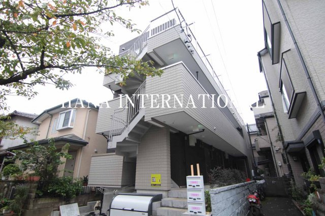 ボナ・クオリアＸＶ猫実のエントランス