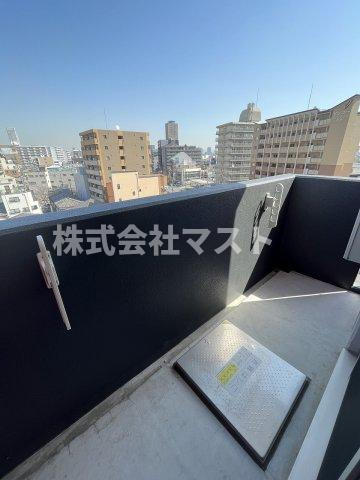 グランパシフィック弁天町のバルコニー