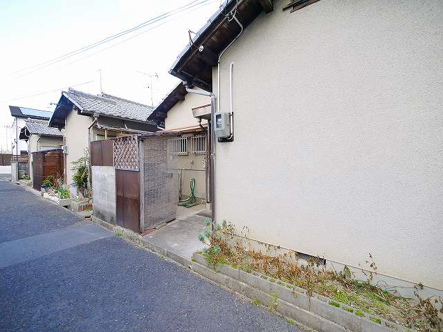 下田貸家の外観