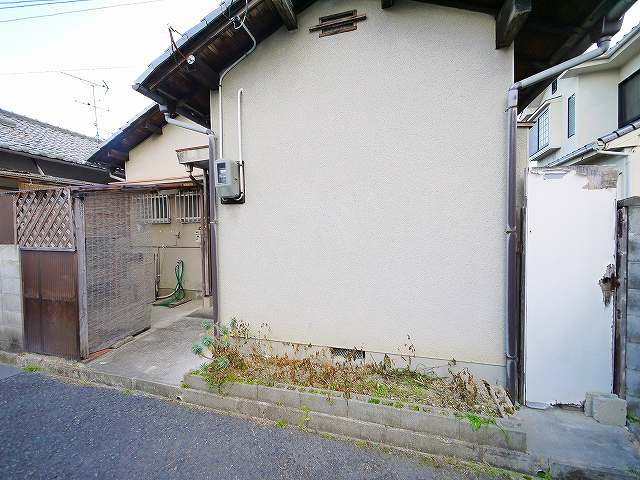 下田貸家の外観