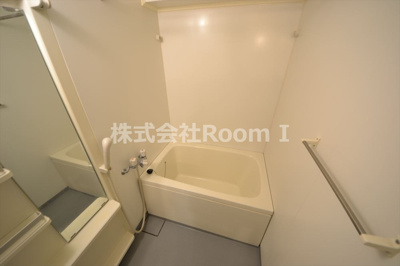 【浴室】 | ベルシモンズ谷町 | お風呂で日々の疲れを落としましょう