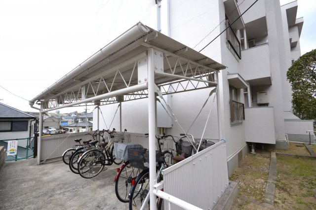 上野芝A団地のその他共用部分|駐輪場