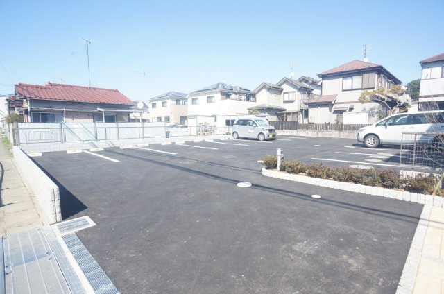 サクラフロ－レの駐車場|駐車場。現在の空き区画が御座います。