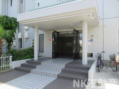 【エントランス】 | ル・ボオン21（河内花園賃貸） | 毎日通るエントランスはこのようになっています