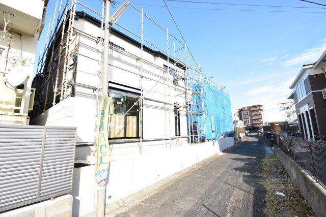 【外観】 | 練馬区貫井５丁目 新築戸建 | ～南側区有通路に面す明るい４LDK～
■広々LDK17帖