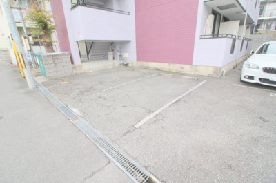 【駐車場】 | ルセント曽根