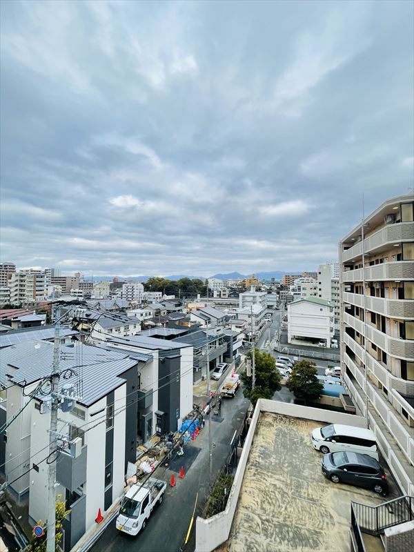 ライオンズマンション野間の展望