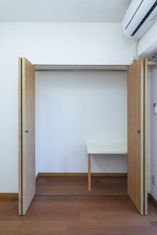 ダイナコートグランドエスタディオ　５階の収納|別号室のものです。現状優先です。