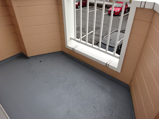 クレストール山地Bのバルコニー