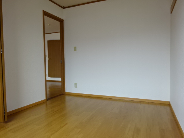 クレストール山地Bの洋室