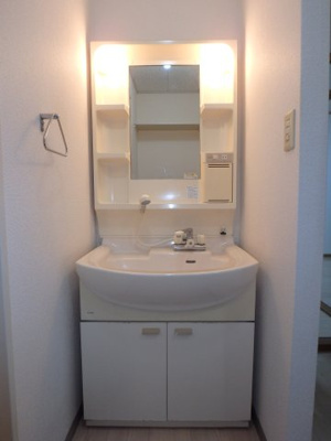 【独立洗面台】 | プレセジュール日吉 | 日吉町　プレセジュール日吉　2DK　独立洗面台