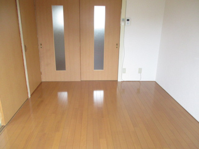 【内装】 | オリーブコート