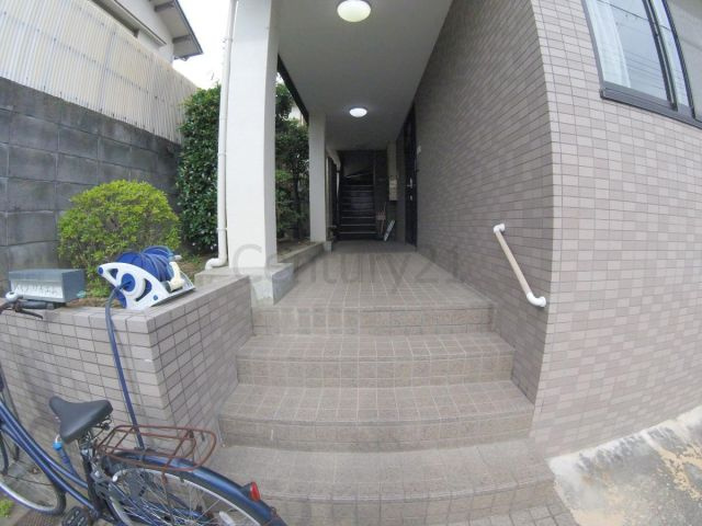 【エントランス】 | ハイツワイエム