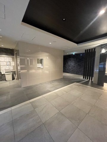 プレサンス梅田ヴェルテのロビー|毎日通るロビーはこのようになっています