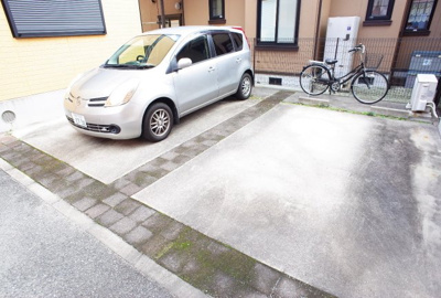 【駐車場】 | 北井タウンハウス | 駐車場