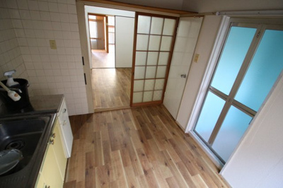 【居間・リビング】 | 駒ヶ林町連棟貸家