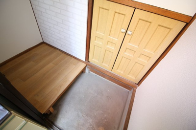 【玄関】 | 駒ヶ林町連棟貸家