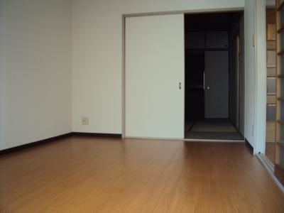 ラーク安田PARTⅡの内装