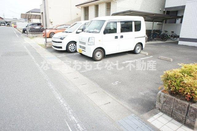 【駐車場】 | マッシュ春日（Mashu春日）