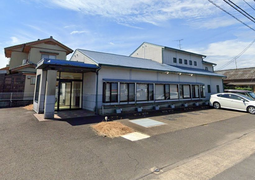 都城市蓑原町の店舗事務所の外観