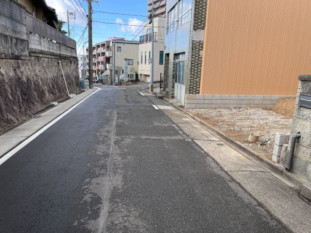 昭和区円上町第2期　全1棟　1号棟＜仲介手数料無料＞村雲小・円上中　新築一戸建ての前面道路含む現地写真|12/24撮影
住宅ローンアドバイザーの村田です。住宅ローン審査が通らなかった方、あきらめる前にご相談ください。