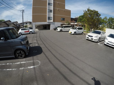【駐車場】 | アップウェル中央