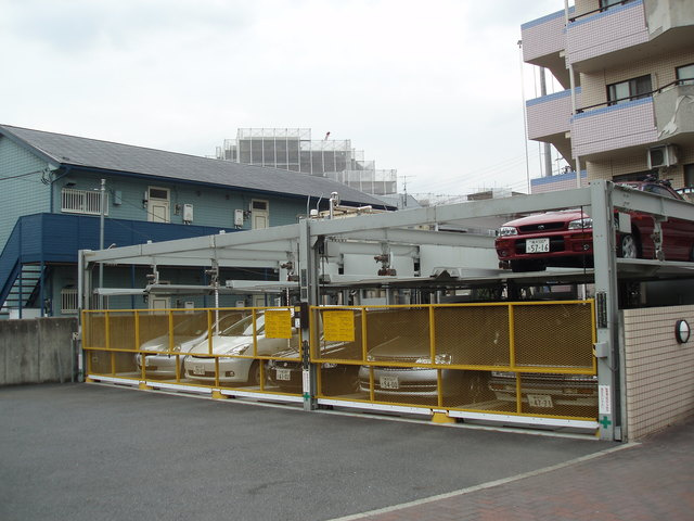 駐車場に車を止められます